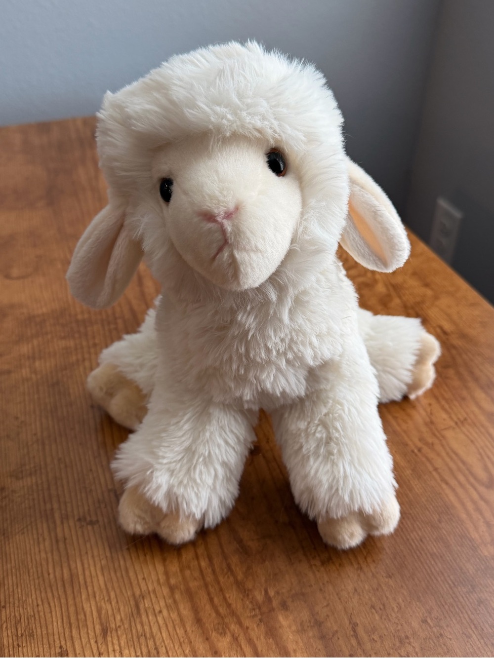 Douglas Dollie Soft Lamb Plush Stuffed Animal Sitting 11” NWT